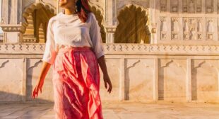 11 Travel Bloggers Share What to Wear in India