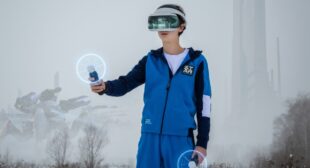 Exploring the World of Virtual Reality: Applications Beyond Gaming