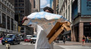 How to walk the length of Manhattan in a single day